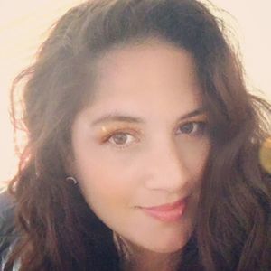 Meet your Posher, Pamela